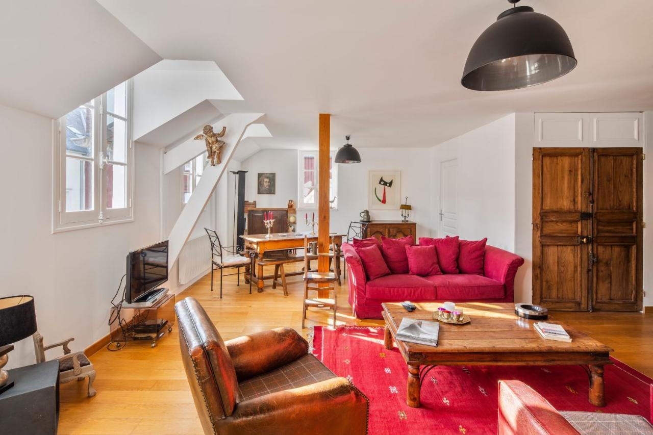 レンヌSotto Le Stelle - Fabuleux Duplex D'Hyper Centreアパートメント エクステリア 写真